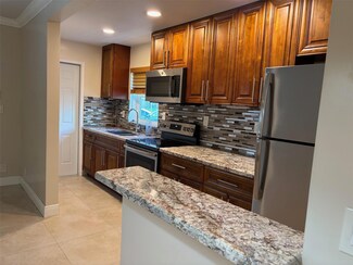 1021 NE 24th Ave, Pompano Beach, FL 33062