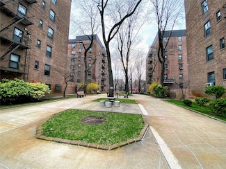 90-11 Northern Blvd Unit 510, Jackson Heights, NY 11372
