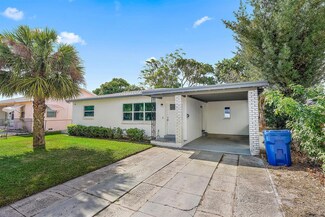 141 W 35th St, Riviera Beach, FL 33404