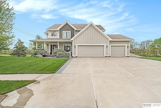 19301 Audrey St, Gretna, NE 68028