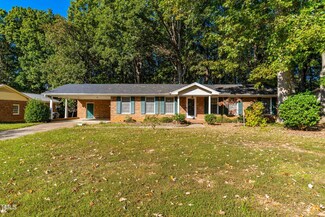 1613 Ridgeland Dr, Raleigh, NC 27607