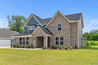 7509 Speckle Belly Blvd SE, Owens Cross Roads, AL 35763