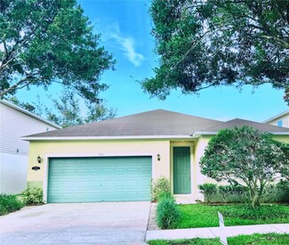 535 Aeolian Dr, New Smyrna Beach, FL 32168