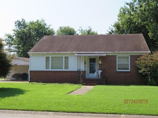 1512 Saint Marys Ave, Owensboro, KY 42301