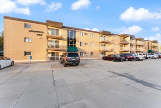 3155 Old Highway 8 Unit 107B, Minneapolis, MN 55418