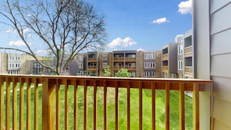 450 Ford Rd Unit 217, Saint Louis Park, MN 55426