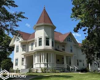 402 Goode St, Bloomfield, IA 52537