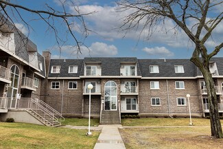 838 Mcintosh Ct Unit 106, Prospect Heights, IL 60070