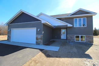 23323 Redwood Ct NW, Saint Francis, MN 55070
