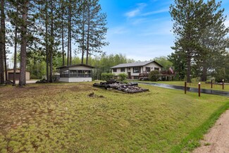 5609 River Rd, Orr, MN 55771