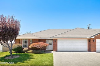 6119 Summitview Ave Unit 1, Yakima, WA 98908