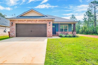 2952 N 17th Ave, Milton, FL 32583
