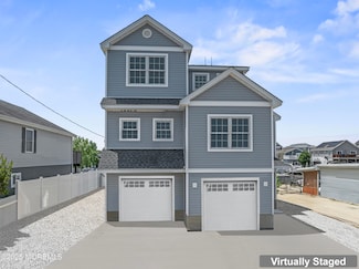 62 W Anchor Dr, Little Egg Harbor Township, NJ 08087