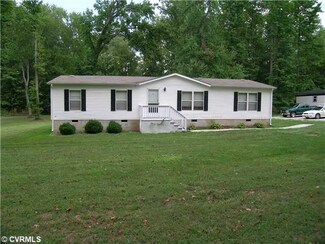 10921 Winterham Rd, Amelia Court House, VA 23002