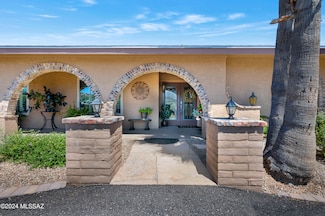 8247 E Rawhide Trail, Tucson, AZ 85750