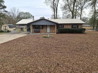 925 Joyce Dr, Benton, AR 72019