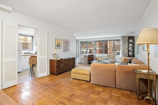 360 E 72nd St Unit B 804, New York, NY 10021
