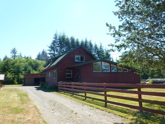 39 Walker Rd, Hoquiam, WA 98550