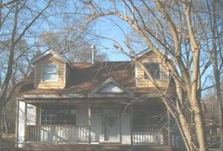 35W348 Elder Ave, Saint Charles, IL 60174