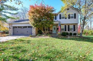 8139 Lake Shore Dr, West Chester, OH 45069