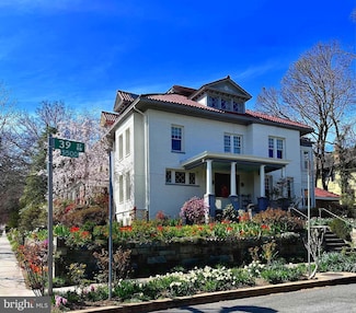5500 39th St NW, Washington, DC 20015