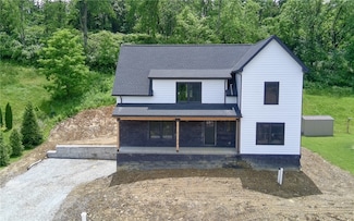 12440 Saint Nikolai Dr, Irwin, PA 15642