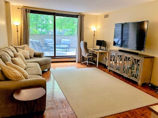 1200 Nicollet Mall Unit 205, Minneapolis, MN 55403