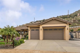 2873 Walking Horse Ranch Dr, Norco, CA 92860