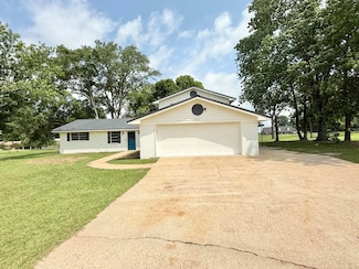 1437 Steens Vernon Rd, Steens, MS 39766