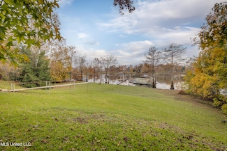 286 Doctor Gibson Rd, Monterey, LA 71354