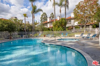 1470 Palisades Dr, Pacific Palisades, CA 90272
