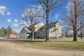 21364 40th St, Martelle, IA 52305
