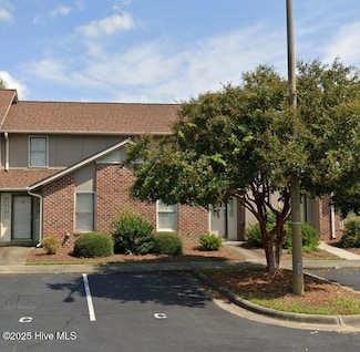 1861 Quail Ridge Rd Unit C, Greenville, NC 27858