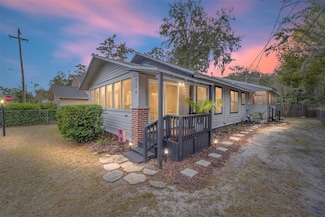 724 NW 7th Ave, Gainesville, FL 32601