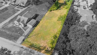 2018 Dewalt St, Houston, TX 77088