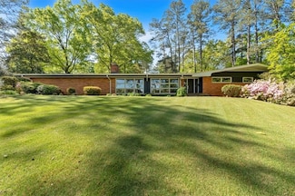 403 Lakeside Dr, Cedartown, GA 30125