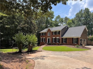 10560 Haynes Bridge Rd, Alpharetta, GA 30022