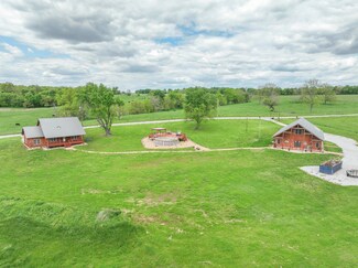 12132 W Farm Road 18, Walnut Grove, MO 65770