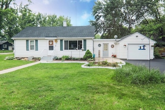 333 6th Ave, Marengo, IL 60152