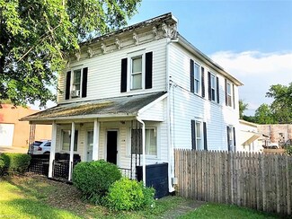 116 W Canal St, Malvern, OH 44644
