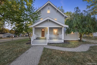 438 N Bailey St, Romeo, MI 48065