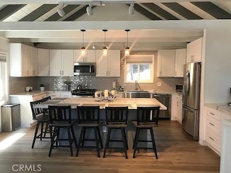 42983 Fern Ave, Big Bear Lake, CA 92315