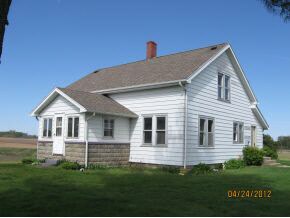 19640 Pine Rd, Argos, IN 46501