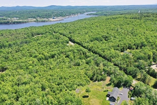 430 Fort Knox Rd, Prospect, ME 04981