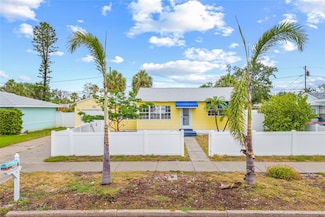 260 42nd Ave, Saint Pete Beach, FL 33706