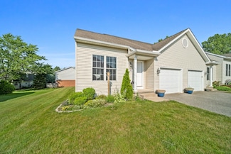 3883 E Boardwalk Place, Erie, PA 16506