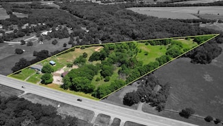 10207 State 121, Trenton, TX 75490