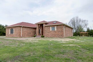 4421 E Farm Road 64, Fair Grove, MO 65648