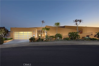 1415 Coral Dr, Laguna Beach, CA 92651