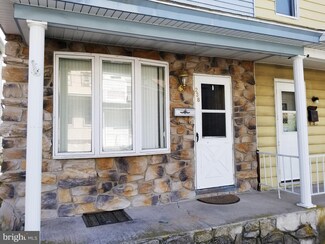 238 N Pine St, Tremont, PA 17981